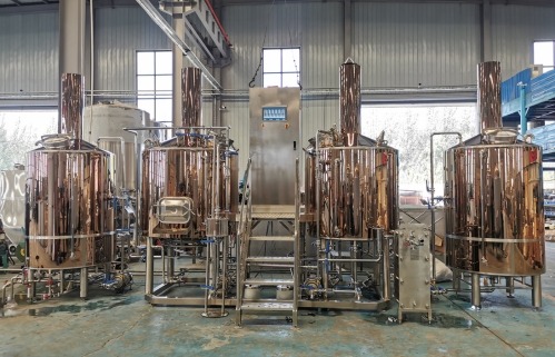 Пивоваренный порядок объемом 1000 л с медной облицовкой.jpg