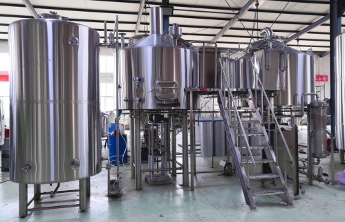 Двухпосудный варочный порядок объемом 30 баррелей в Канаде.jpg