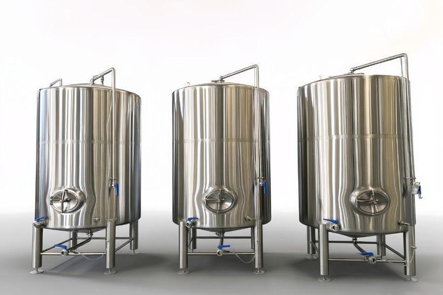 Beverage tank