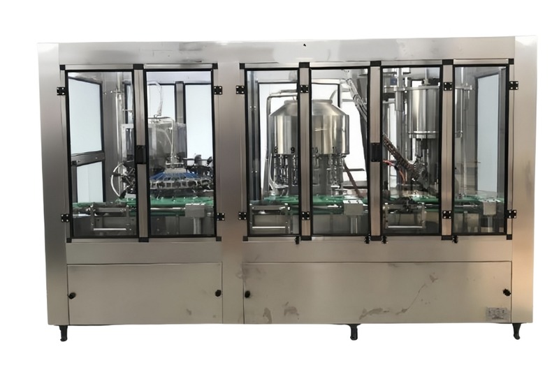 Компактная линия розлива вина — производительность 500–3 000 бутылок/час, точность ±1%, форматы 375 мл / 750 мл / 1.5 л