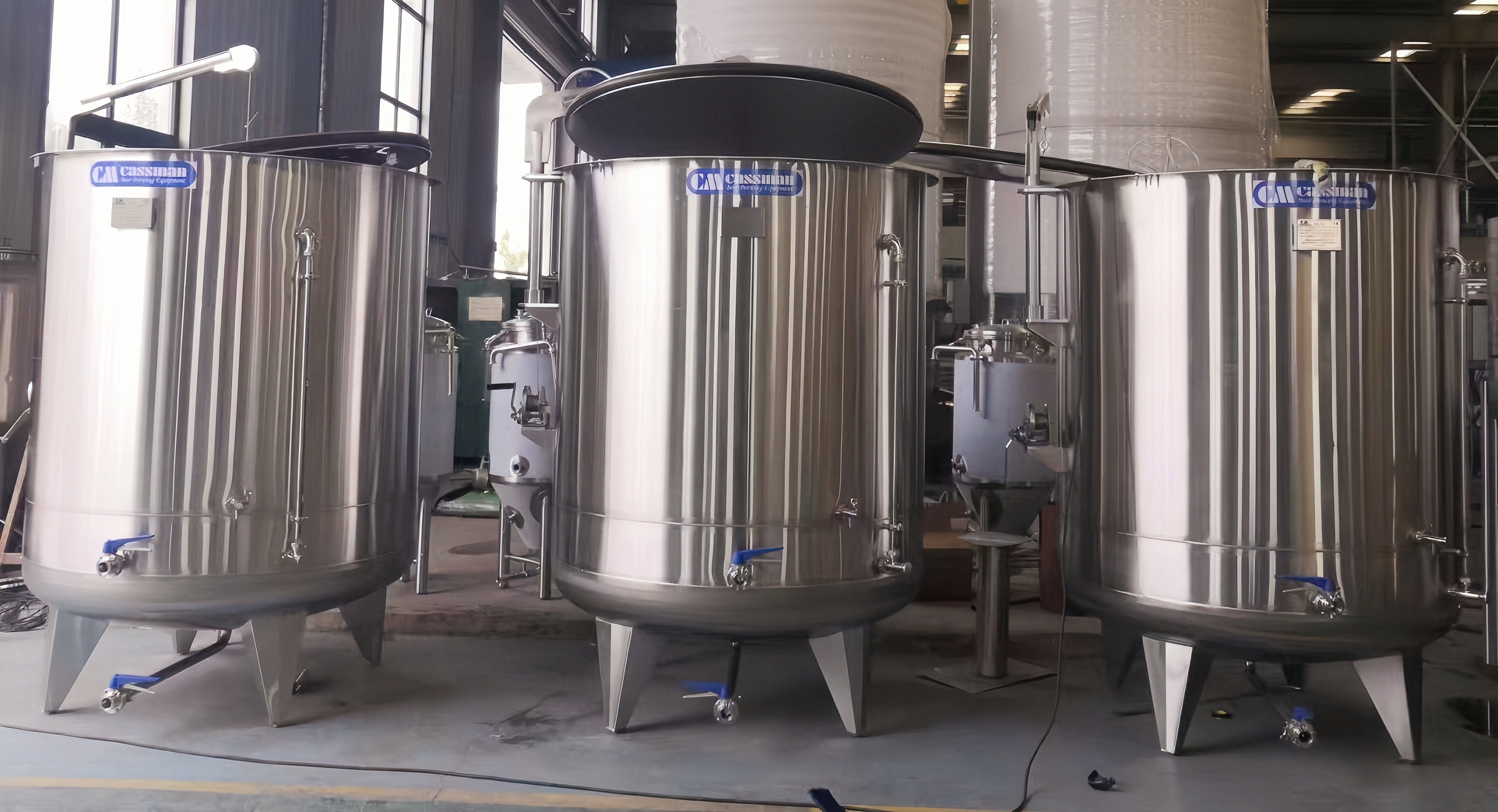 Резервуары переменной ёмкости с плавающей крышкой 